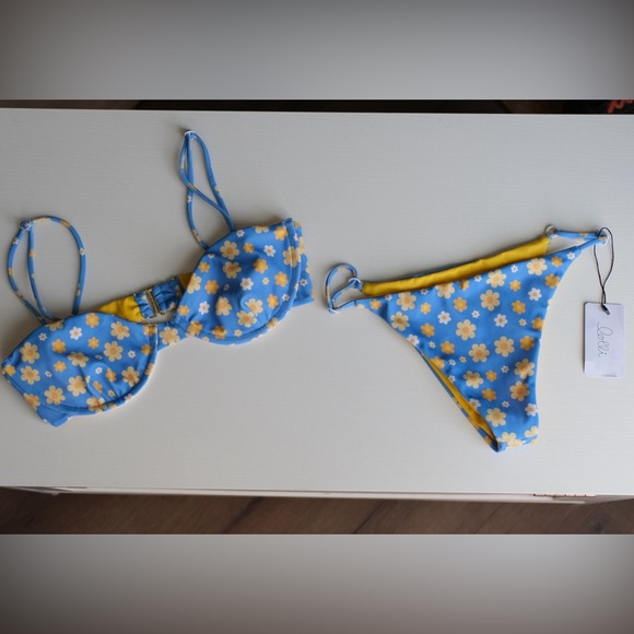 Lolli Bikini - Picture 1 of 4